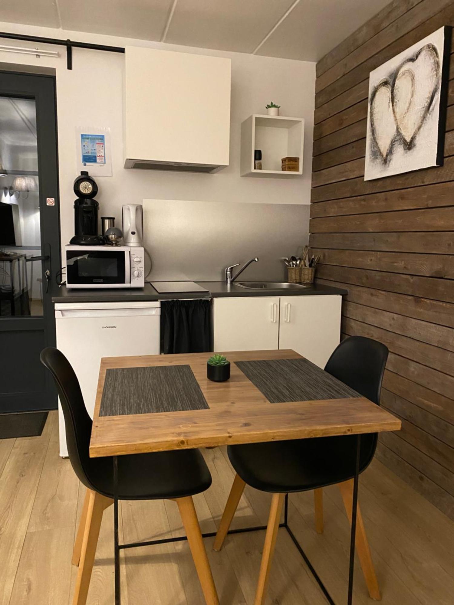 Le Petit Studio De L'Espace Bien Etre Libin Esterno foto