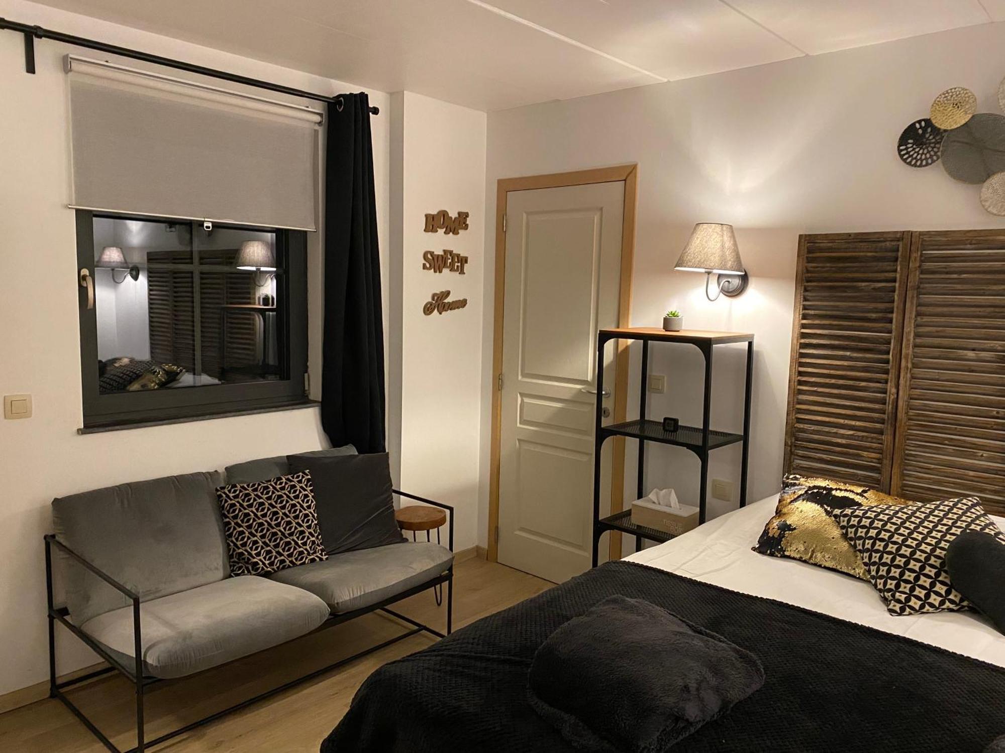 Le Petit Studio De L'Espace Bien Etre Libin Esterno foto